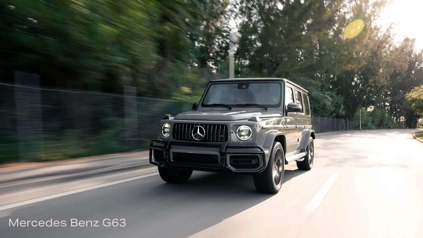 lamborghini-urus-rental-vs-mercedes-benz-gwagon-rental-mph-club-roller3